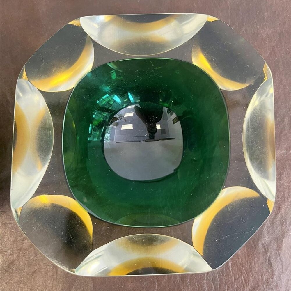 Pair of Mid Century Faceted Polished Sommerso Glass Bowls by Flavio Poli